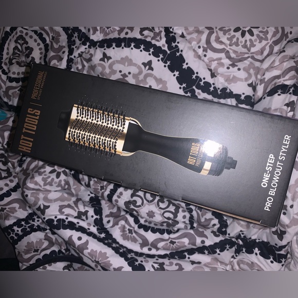 HOT TOOLS Professional 24k Gold One-Step Pro Blowout Styler - Picture 4 of 5